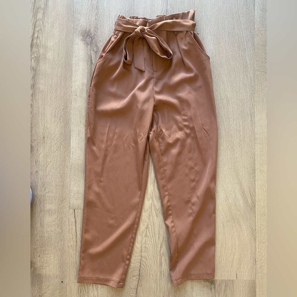 Windsor High-waisted paper bag pants size Small